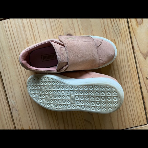 Puma Sneakers - Picture 3 of 4